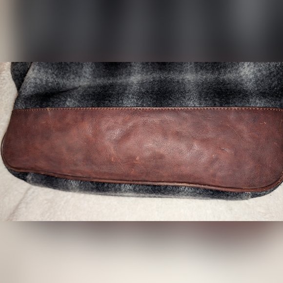 Dolce & Gabbana Black and Brown Tote Bag - Picture 5 of 13